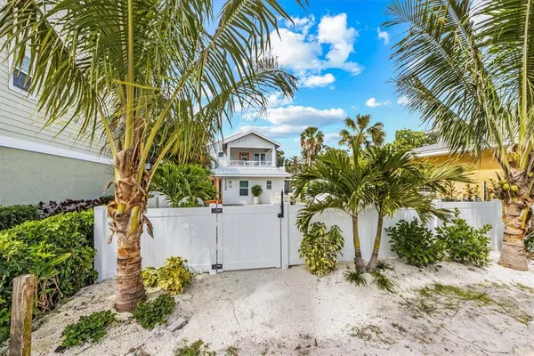 $2,795,000 | 112 Cedar Avenue, Anna Maria, FL 34216