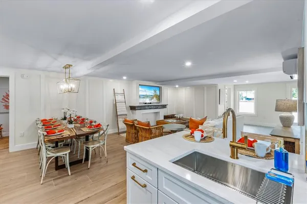 $2,795,000 | 112 Cedar Avenue, Anna Maria, FL 34216