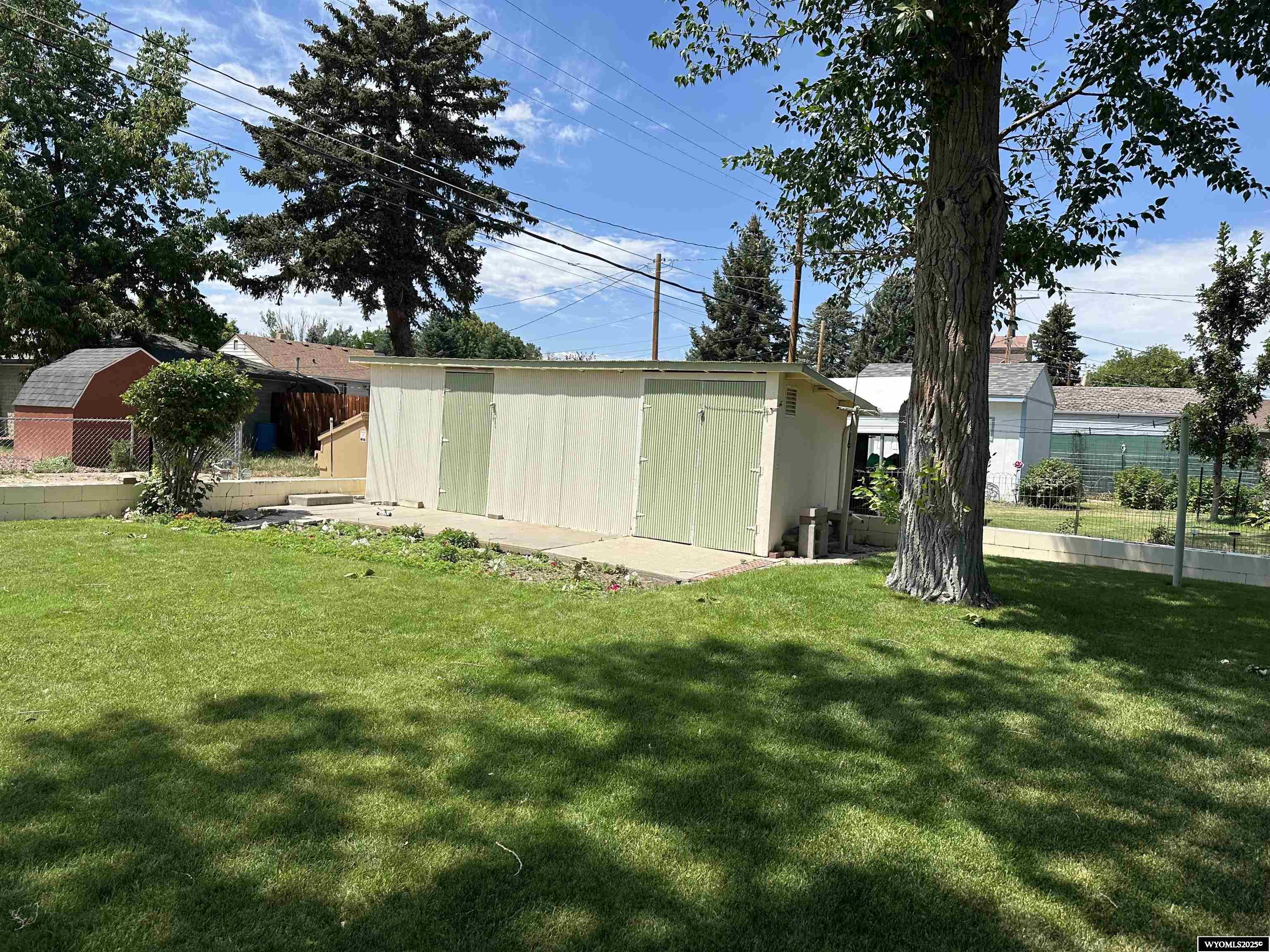 2102 East F Street Torrington, WY 82240 - Photo 6 of 22