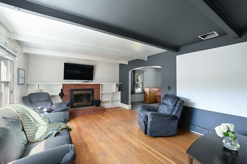 25 Pershing Avenue Acushnet, MA 02743 - Photo 14 of 20