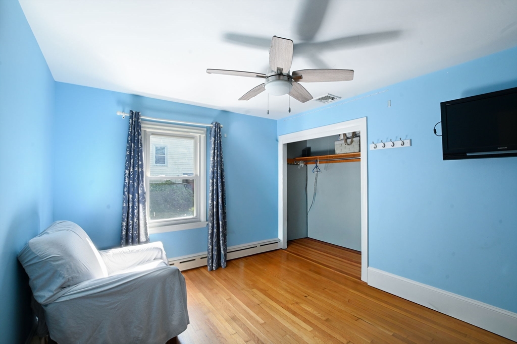 25 Pershing Avenue Acushnet, MA 02743 - Photo 9 of 20