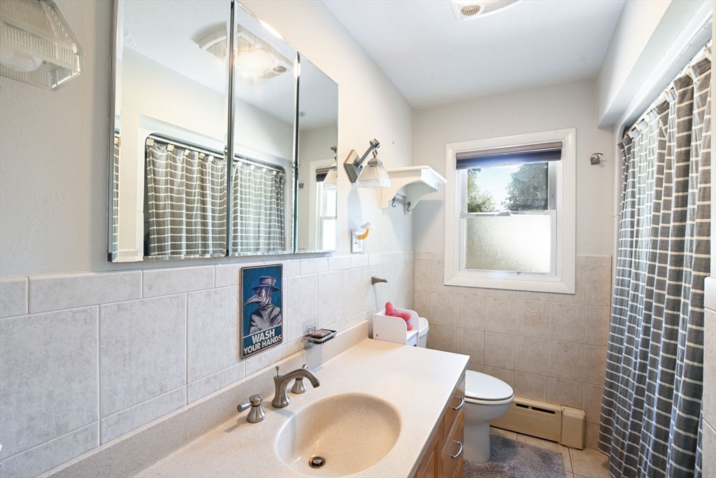 25 Pershing Avenue Acushnet, MA 02743 - Photo 10 of 20