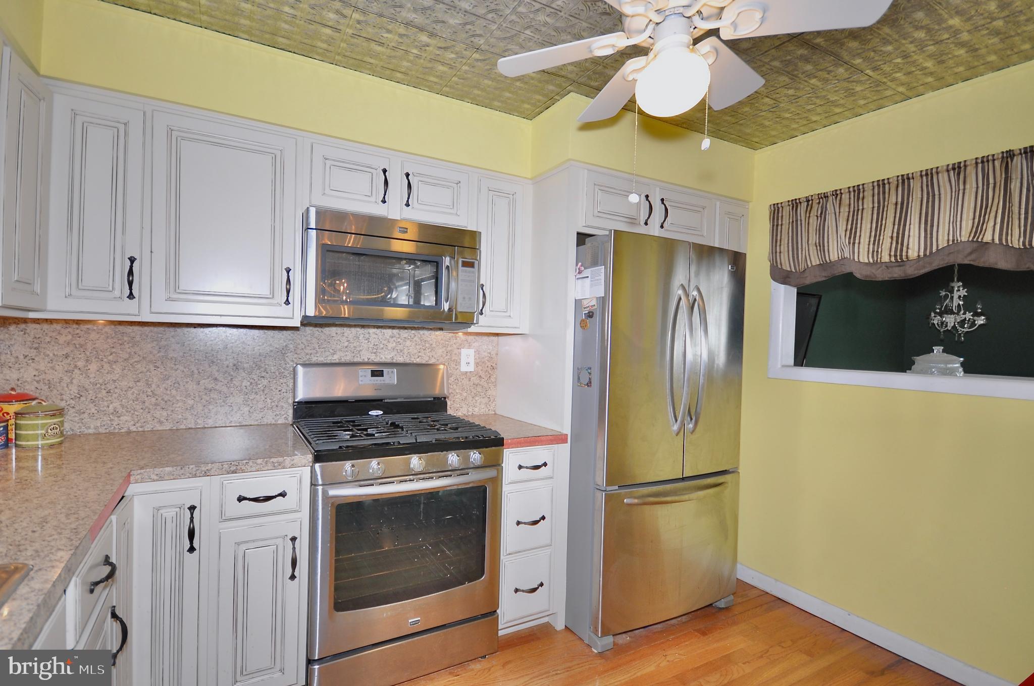 12102 Academy Road Philadelphia, PA 19154 - Photo 11 of 33