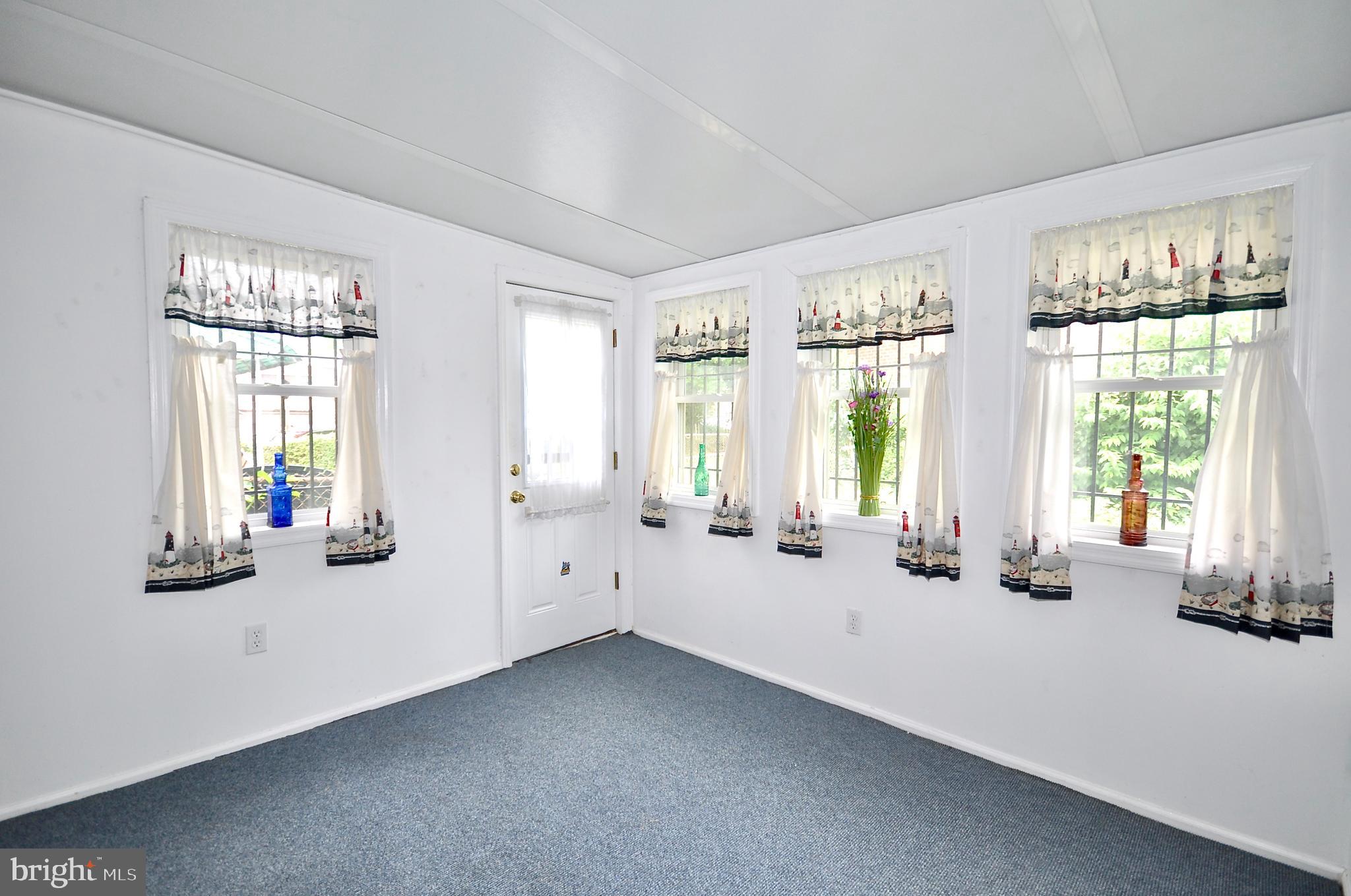 12102 Academy Road Philadelphia, PA 19154 - Photo 14 of 33