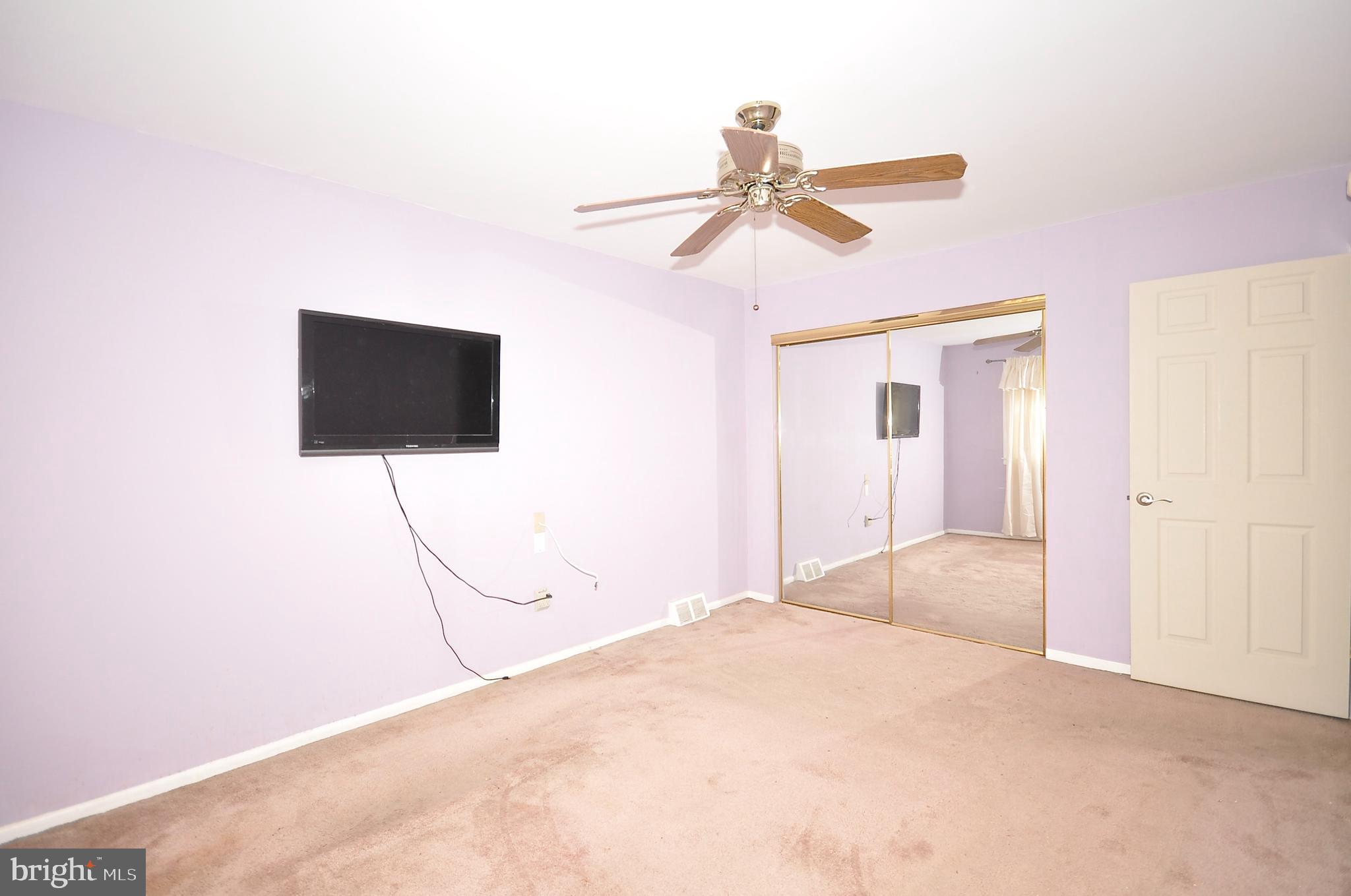 12102 Academy Road Philadelphia, PA 19154 - Photo 22 of 33