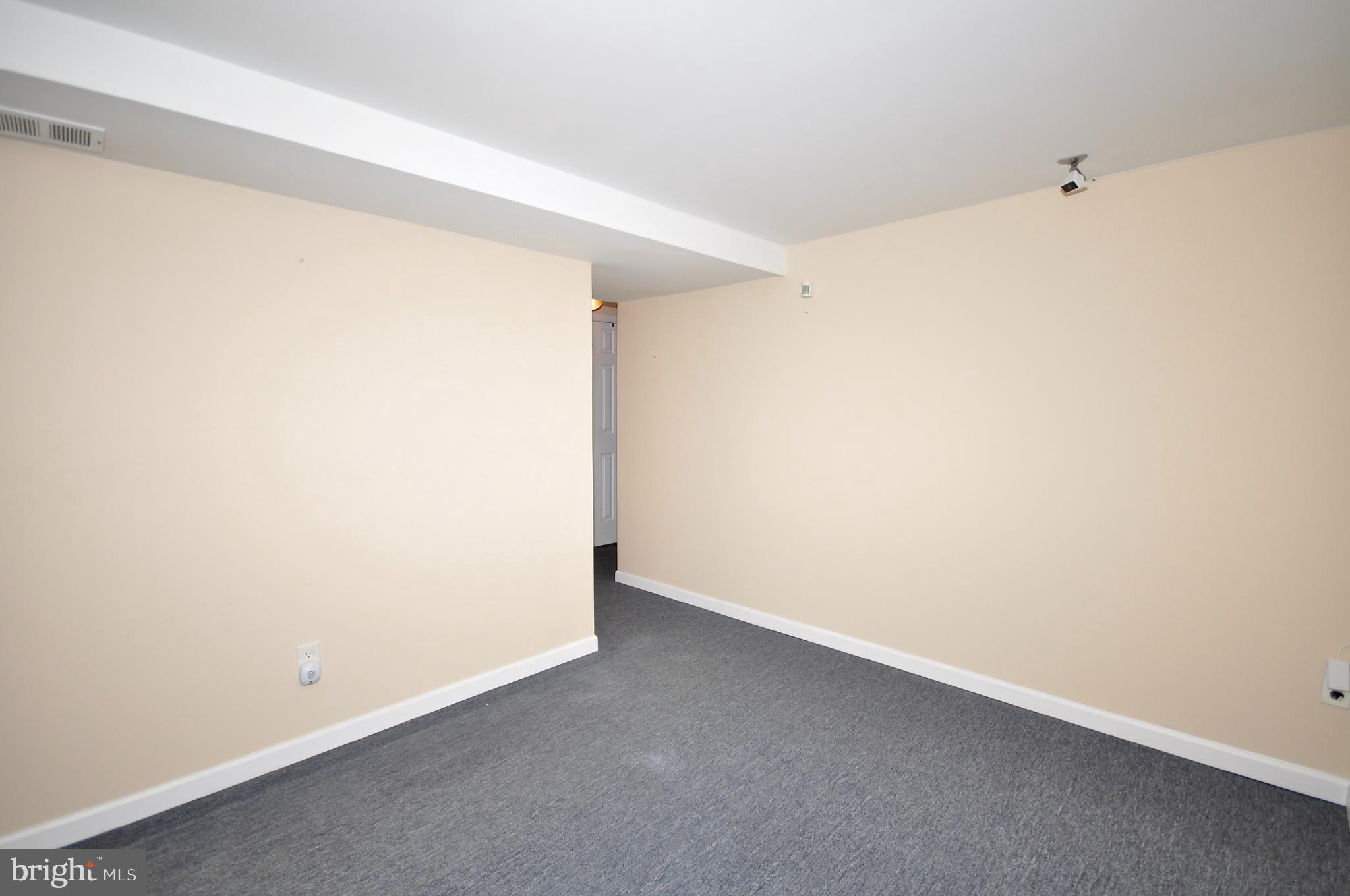 12102 Academy Road Philadelphia, PA 19154 - Photo 24 of 33