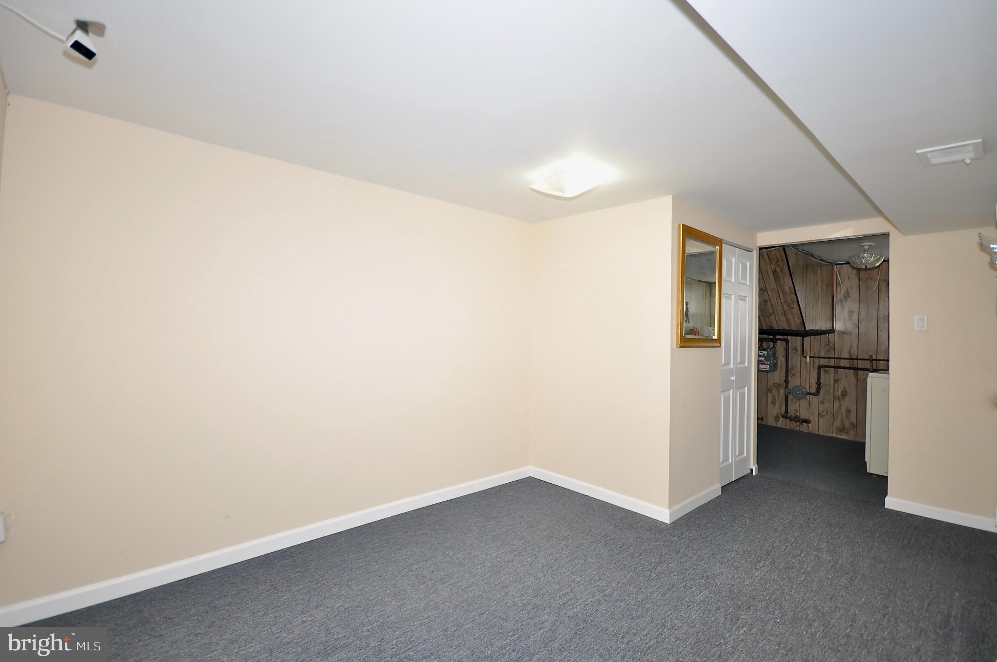 12102 Academy Road Philadelphia, PA 19154 - Photo 25 of 33