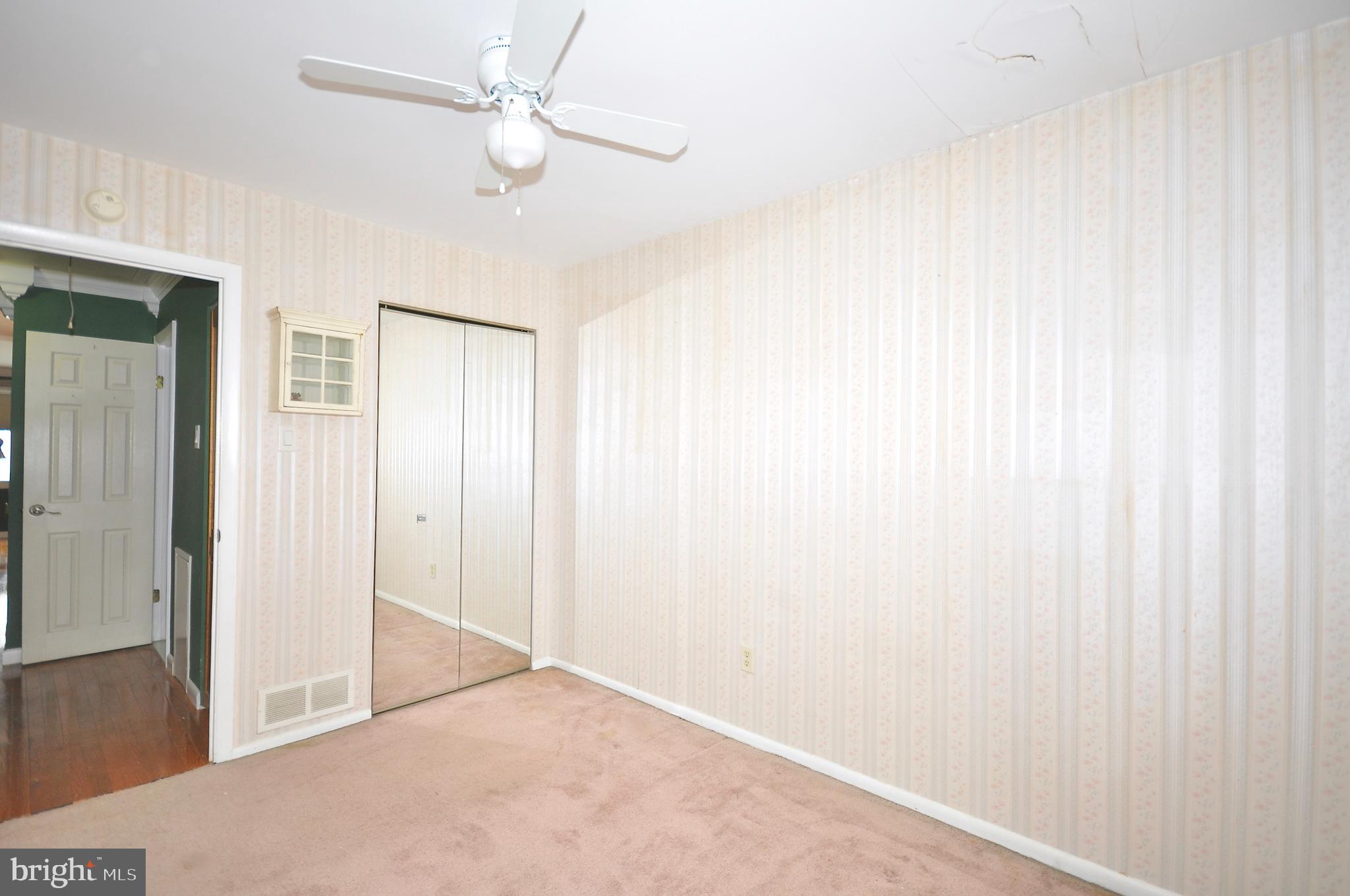 12102 Academy Road Philadelphia, PA 19154 - Photo 30 of 33