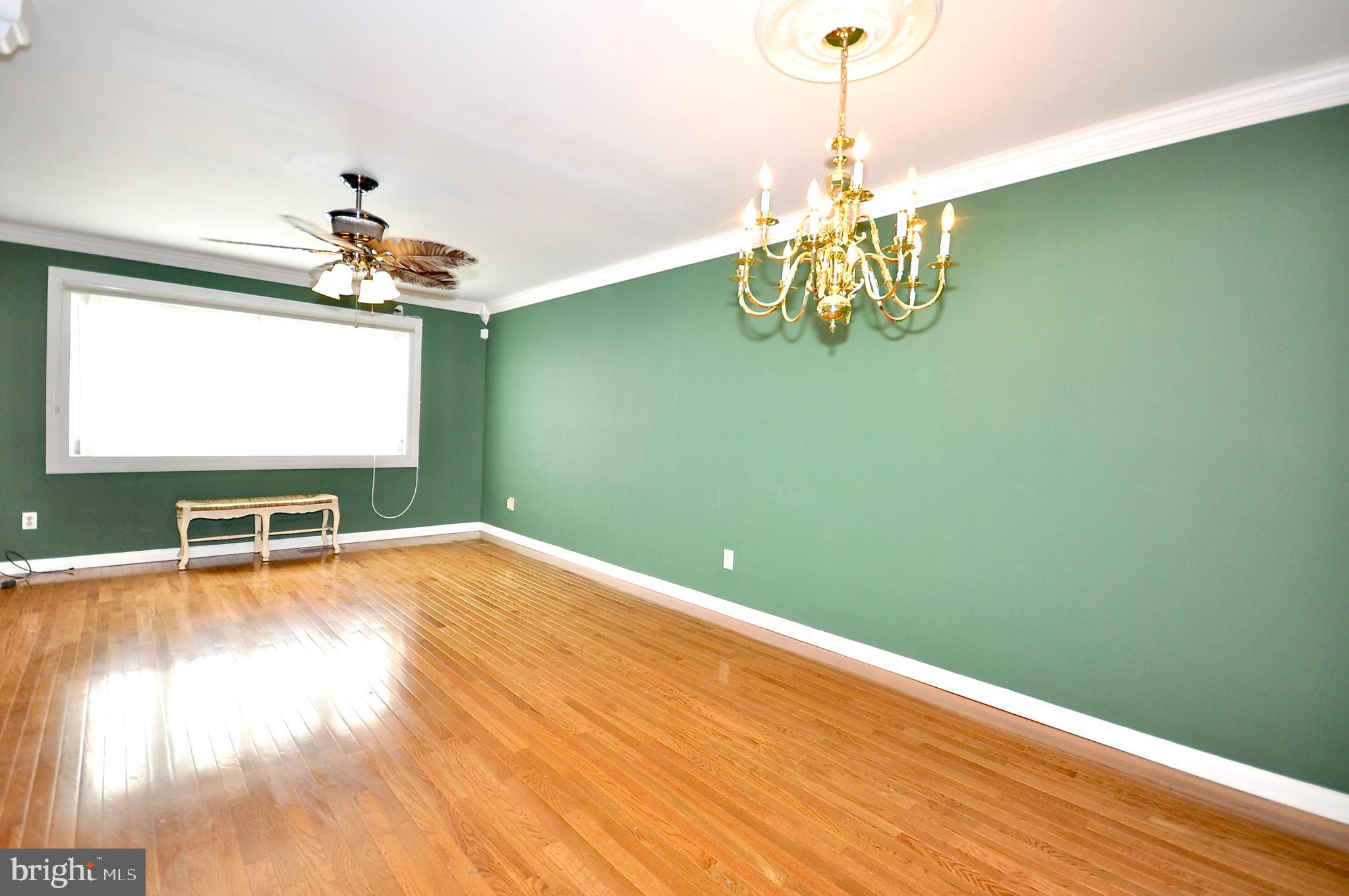 12102 Academy Road Philadelphia, PA 19154 - Photo 6 of 33