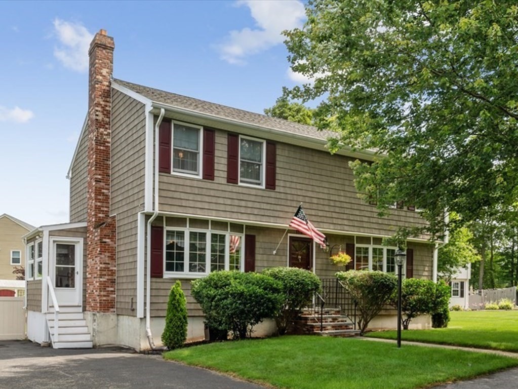 113 Maplewood Road Lynn, MA 01904 - Photo 1 of 39