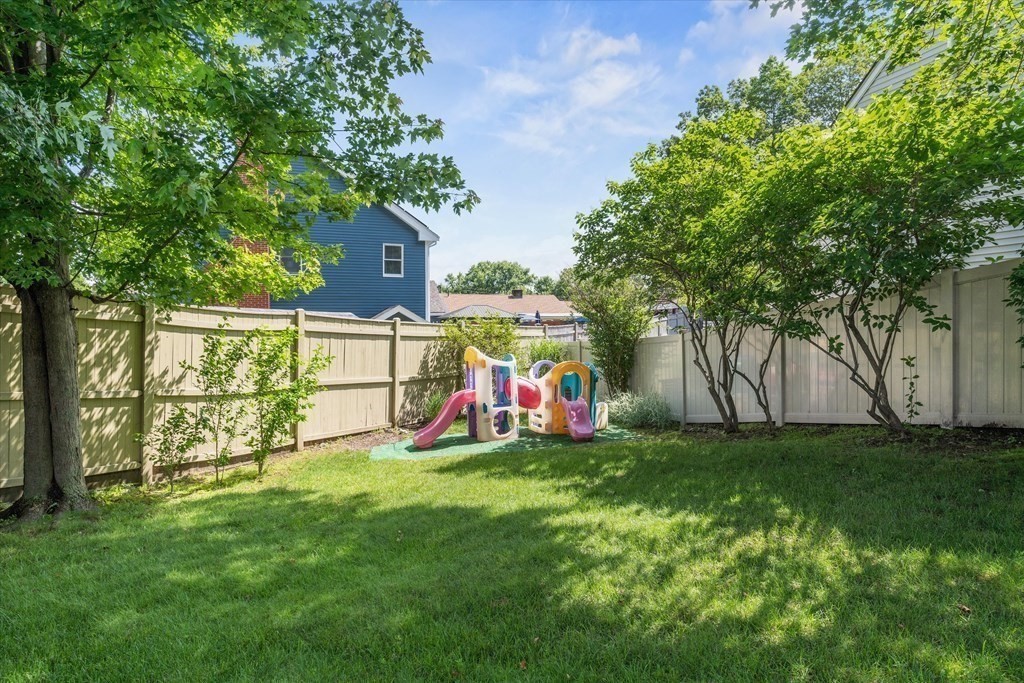 113 Maplewood Road Lynn, MA 01904 - Photo 33 of 39