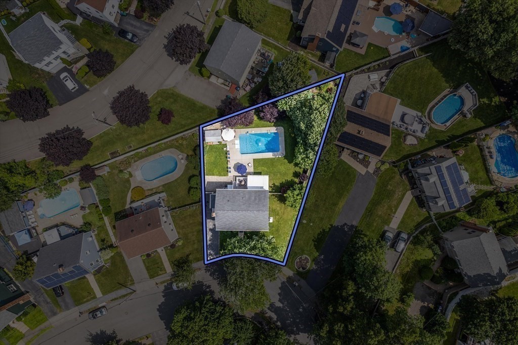 113 Maplewood Road Lynn, MA 01904 - Photo 35 of 39