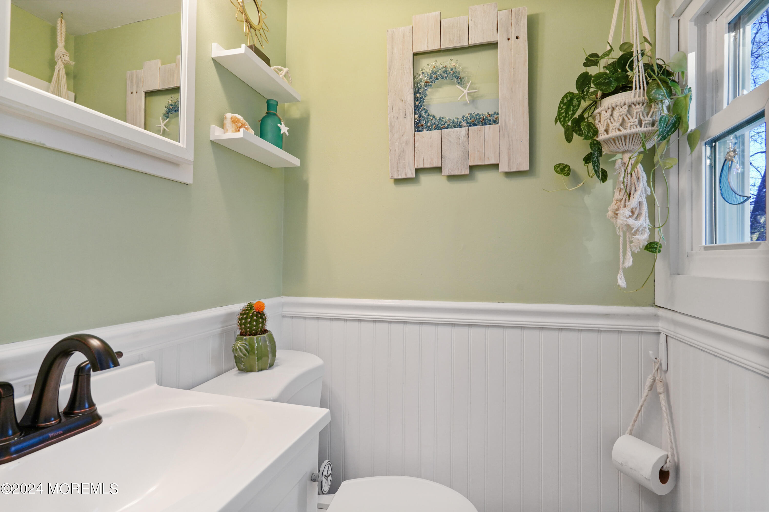 135 Adelphia Road Farmingdale, NJ 07727 - Photo 9 of 52 DSC00318