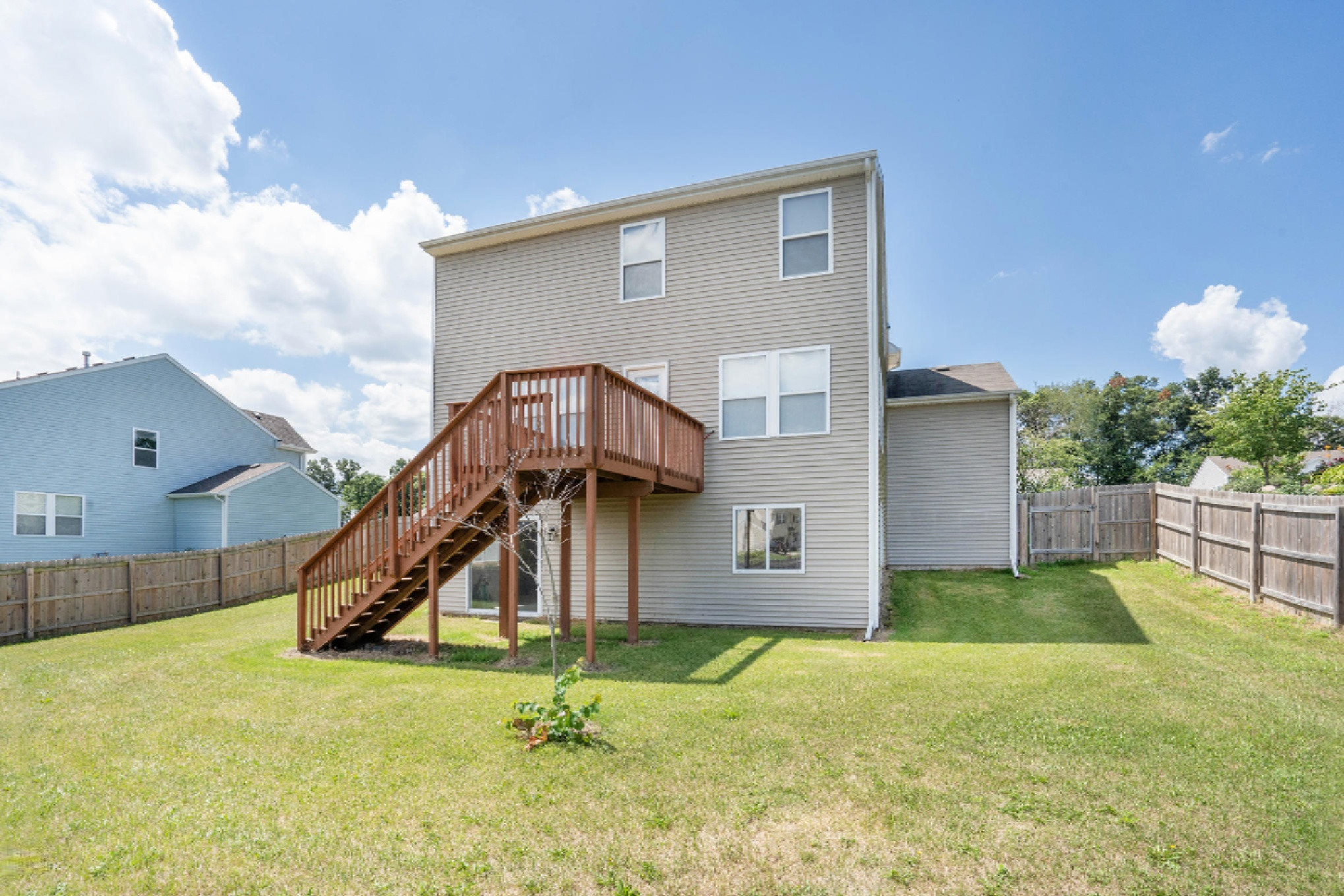 1638 Wales Road Southeast Lowell, MI 49331 - Photo 3 of 30 DSC04719