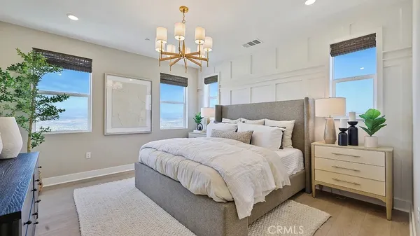 $819,990 | 27524 Grand Fir Way, Newhall, CA 91381