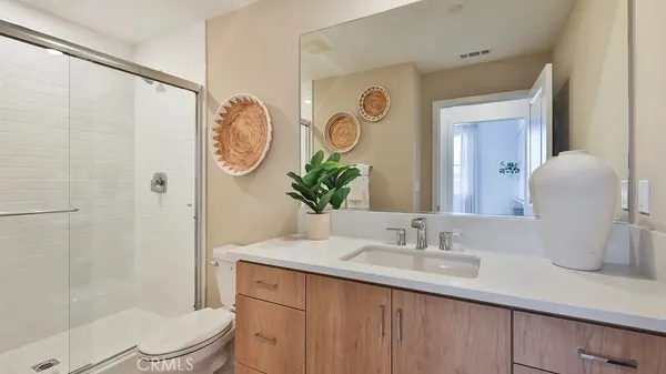 $819,990 | 27524 Grand Fir Way, Newhall, CA 91381