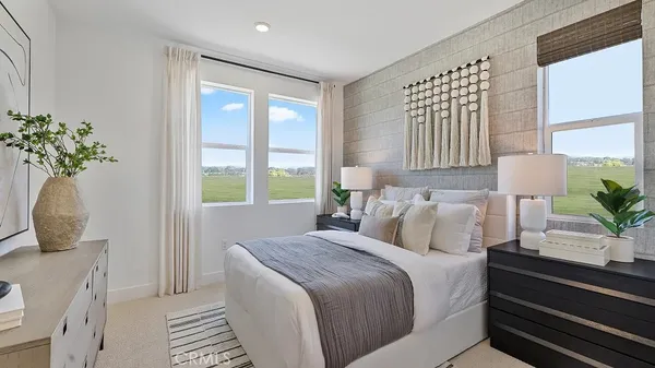 $819,990 | 27524 Grand Fir Way, Newhall, CA 91381