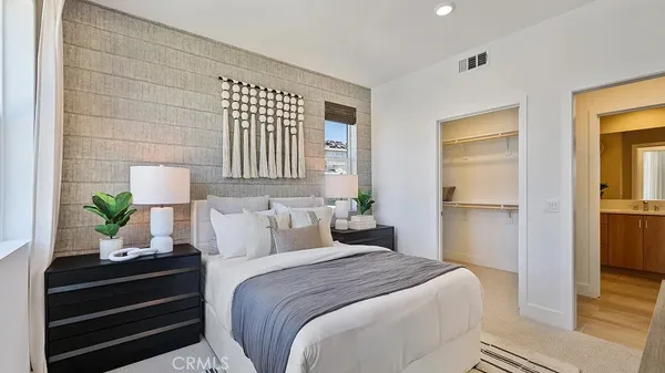 $819,990 | 27524 Grand Fir Way, Newhall, CA 91381