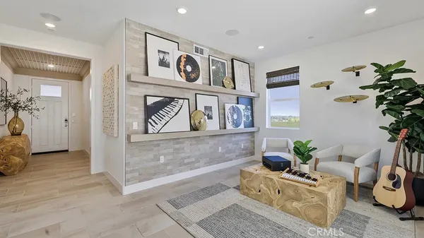 $819,990 | 27524 Grand Fir Way, Newhall, CA 91381