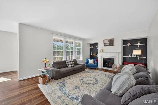 $499,000 | 106 Copper Falls Court, Wentzville, MO 63385