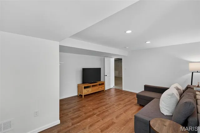 $499,000 | 106 Copper Falls Court, Wentzville, MO 63385