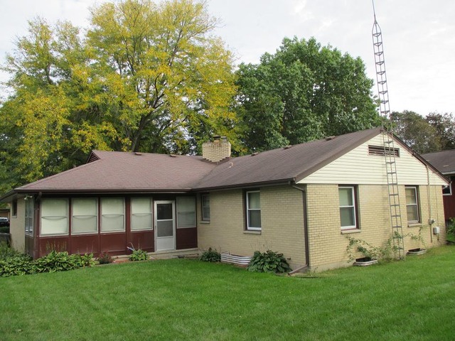 448 Hubbard Avenue Elgin, IL 60123 - Photo 15 of 16