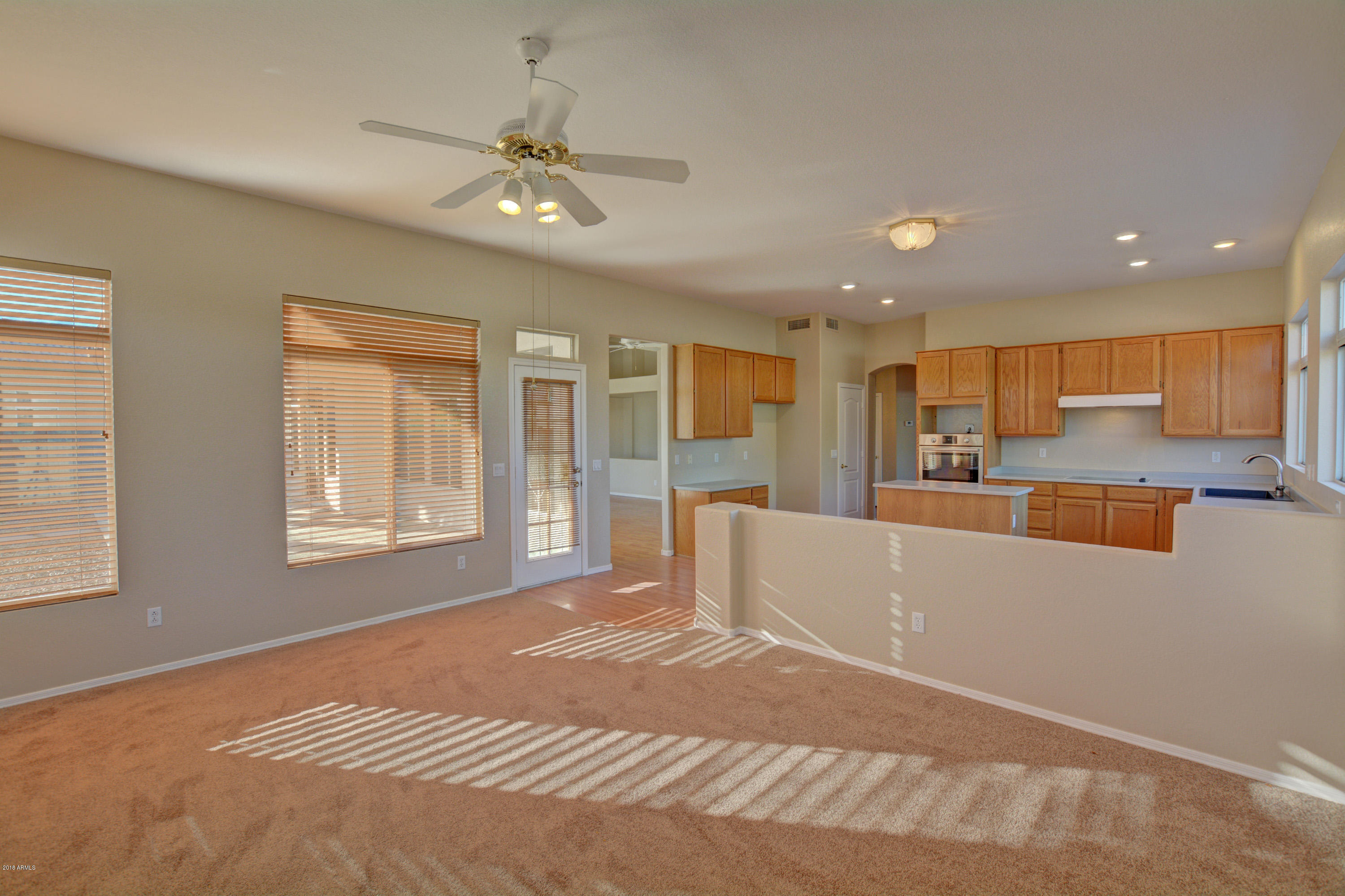 257 West El Freda Road Tempe, AZ 85284 - Photo 9 of 24 9 - Family Room