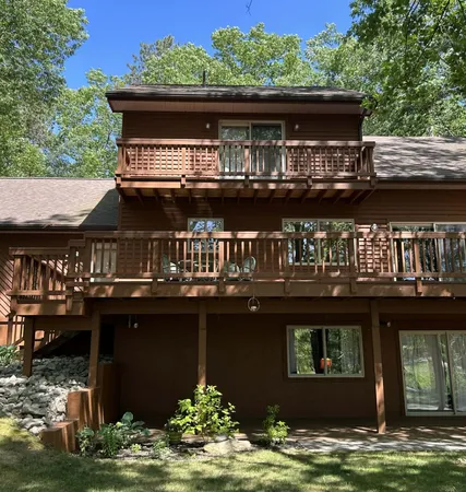 $589,000 | 11760 Fantasy Drive, Frederic, MI 49733