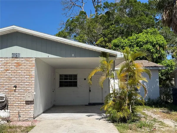 $1,250 | 4916 23rd Street West, Unit A, Bradenton, FL 34207