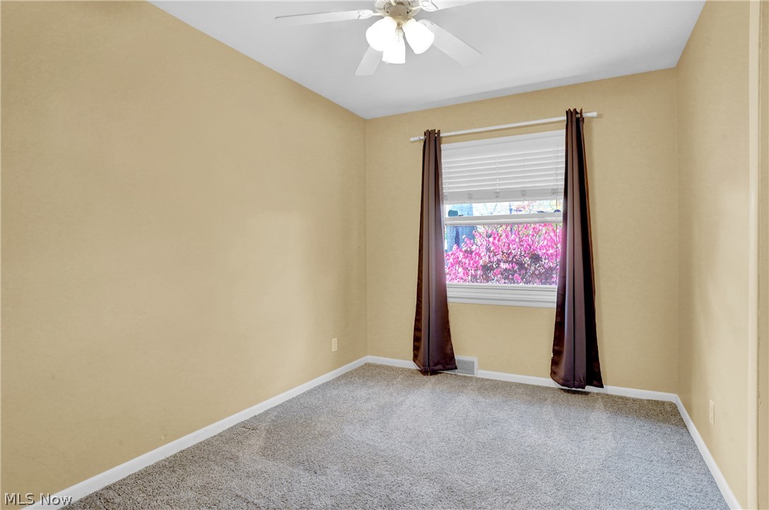 528 Overwood Road Akron, OH 44313 - Photo 26 of 39 Gallery Image 26