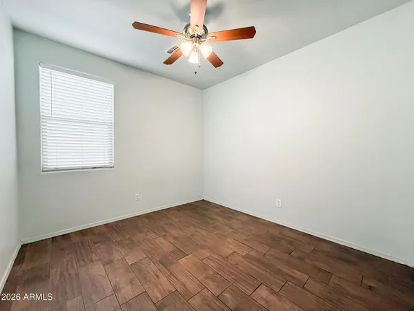 $2,250 | 6919 South 37th Glen, Phoenix, AZ 85041