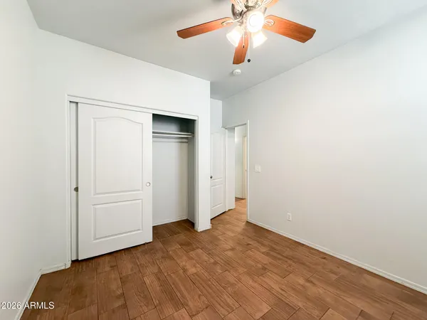 $2,250 | 6919 South 37th Glen, Phoenix, AZ 85041
