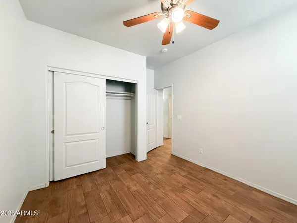$2,195 | 6919 South 37th Glen, Phoenix, AZ 85041