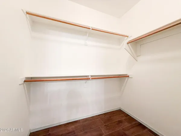 $2,250 | 6919 South 37th Glen, Phoenix, AZ 85041