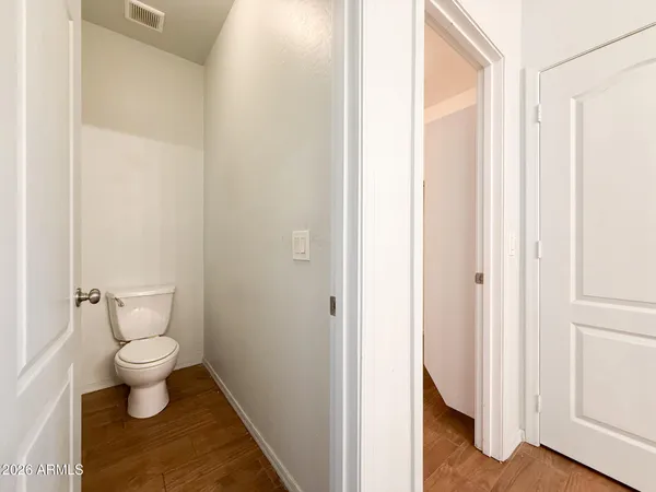$2,250 | 6919 South 37th Glen, Phoenix, AZ 85041