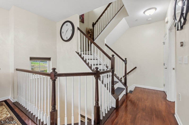 302 Rotando Way Morris Plains, NJ 07950 - Photo 14 of 22