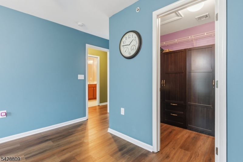 302 Rotando Way Morris Plains, NJ 07950 - Photo 16 of 22