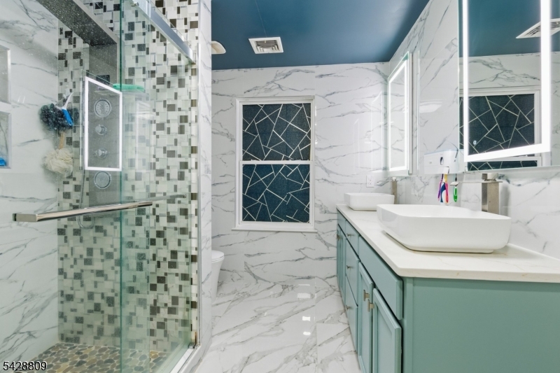 302 Rotando Way Morris Plains, NJ 07950 - Photo 18 of 22