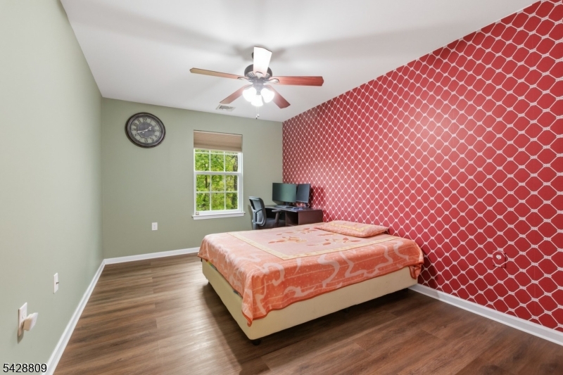 302 Rotando Way Morris Plains, NJ 07950 - Photo 19 of 22