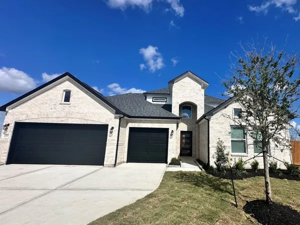 $494,385 | 2506 Caspian Crk Lane, Iowa Colony, TX 77583