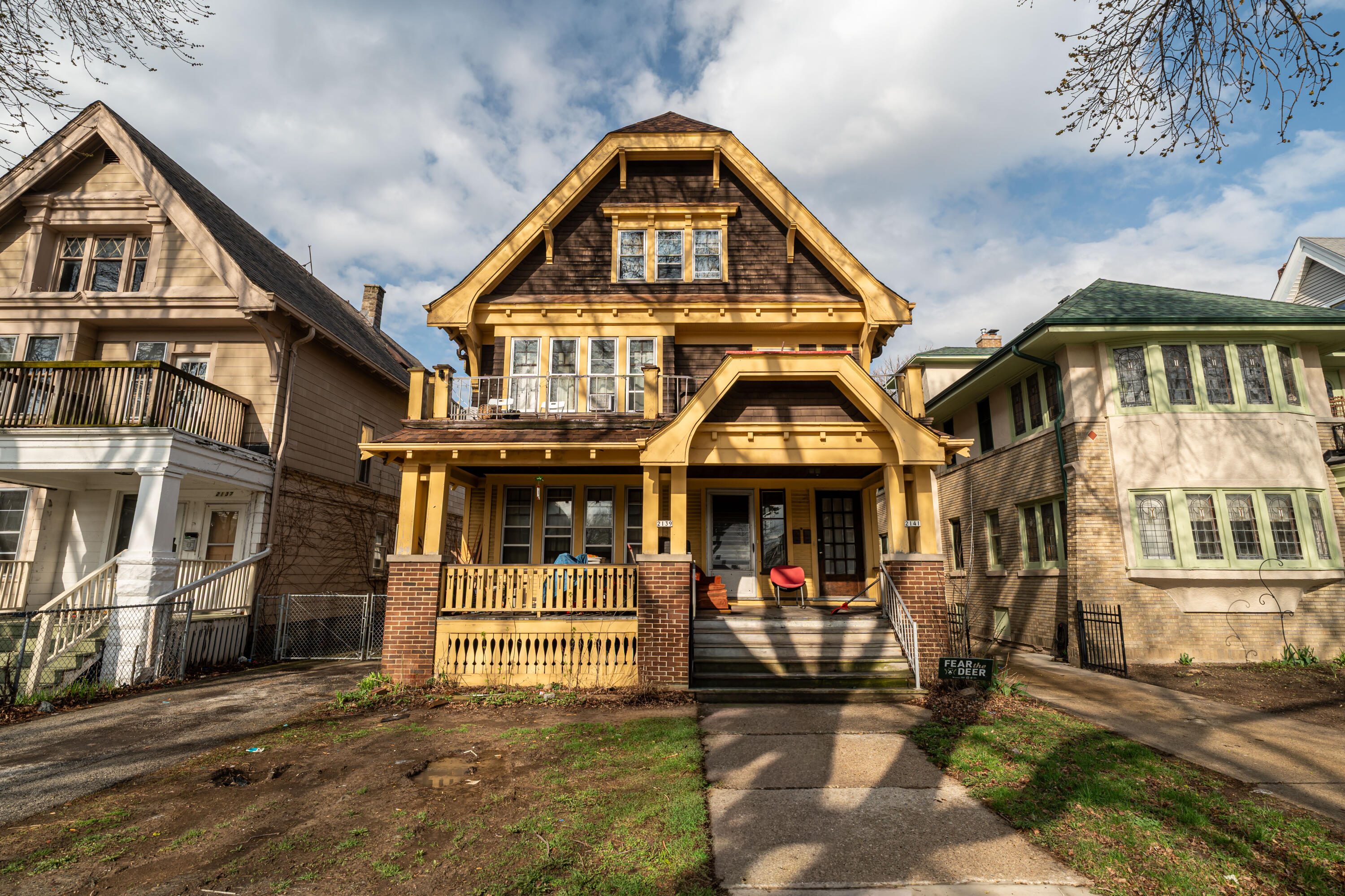 Massive 3/3 Duplex!