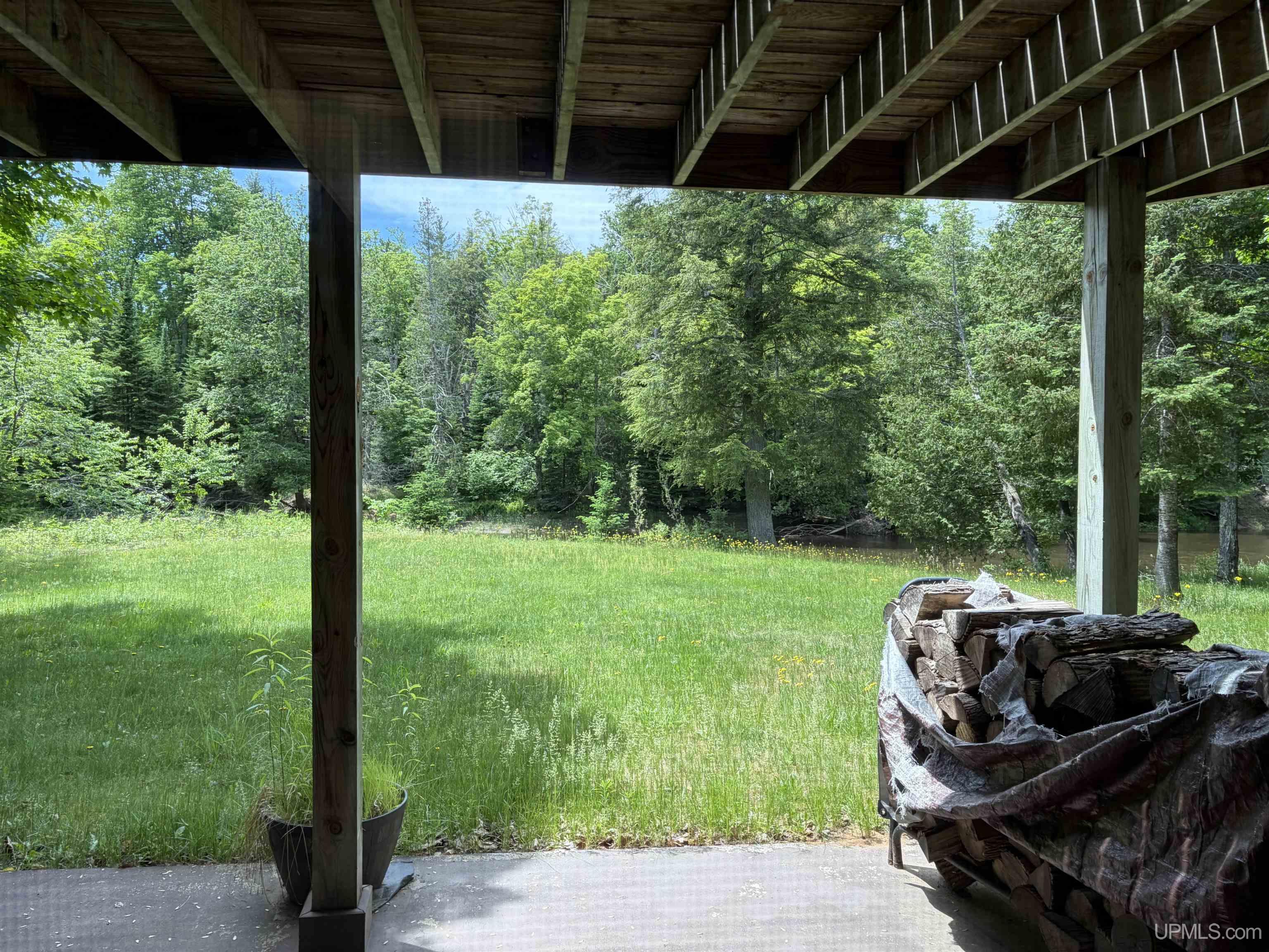 5109 River Road Manistique, MI 49854 - Photo 38 of 39