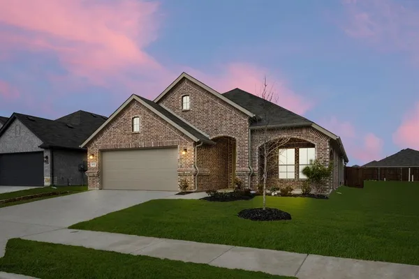 $334,999 | 4532 Lyreleaf Drive, Fort Worth, TX 76036