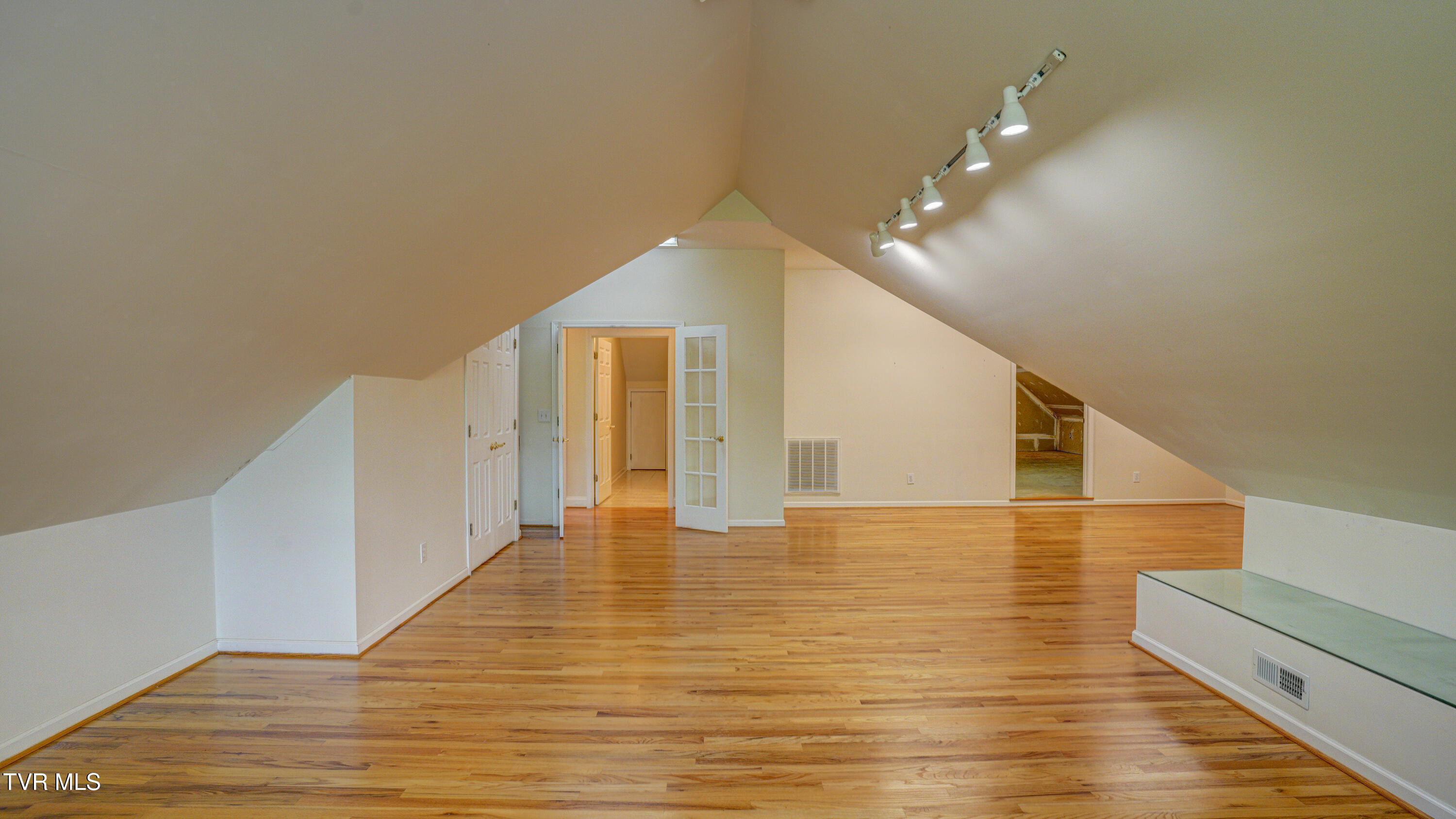 1212 Wahoo Valley Road Kingsport, TN 37663 - Photo 59 of 82 _DSC0336_37_38_39_40