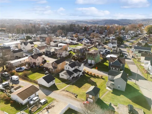 $230,000 | 1908 Walnut Drive, Latrobe, PA 15650