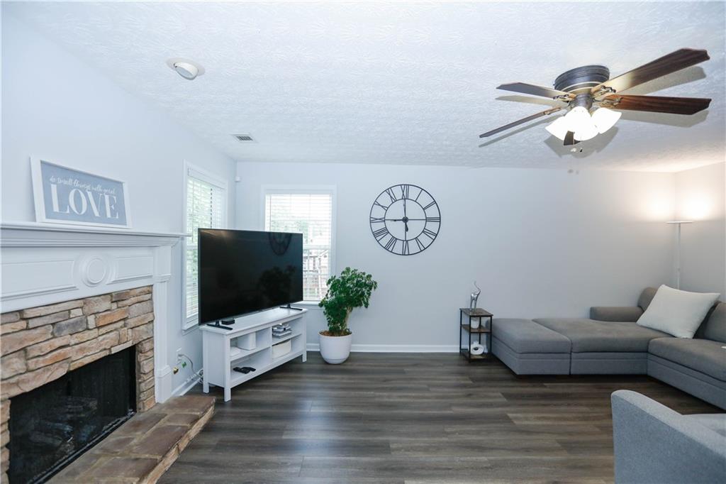 3610 Bogan Mill Road Northeast Buford, GA 30519 - Photo 10 of 57
