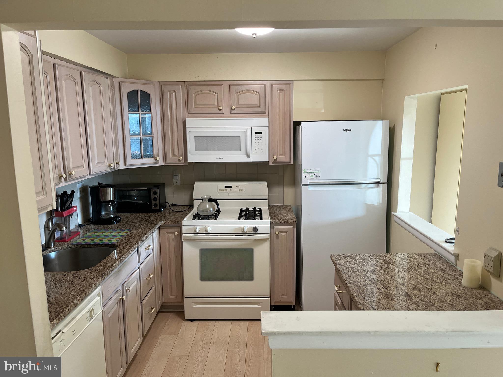 3525 Kyle Road Philadelphia, PA 19154 - Photo 9 of 33 Gallery Image 9