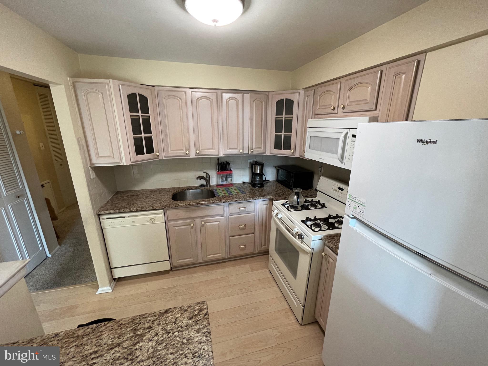 3525 Kyle Road Philadelphia, PA 19154 - Photo 10 of 33 Gallery Image 10