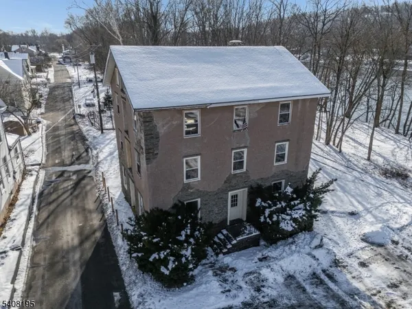 $650,000 | 10 Green Street, Milford, NJ 08848