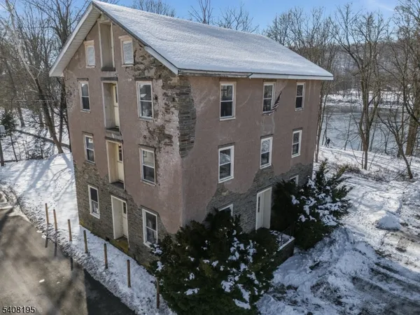 $650,000 | 10 Green Street, Milford, NJ 08848